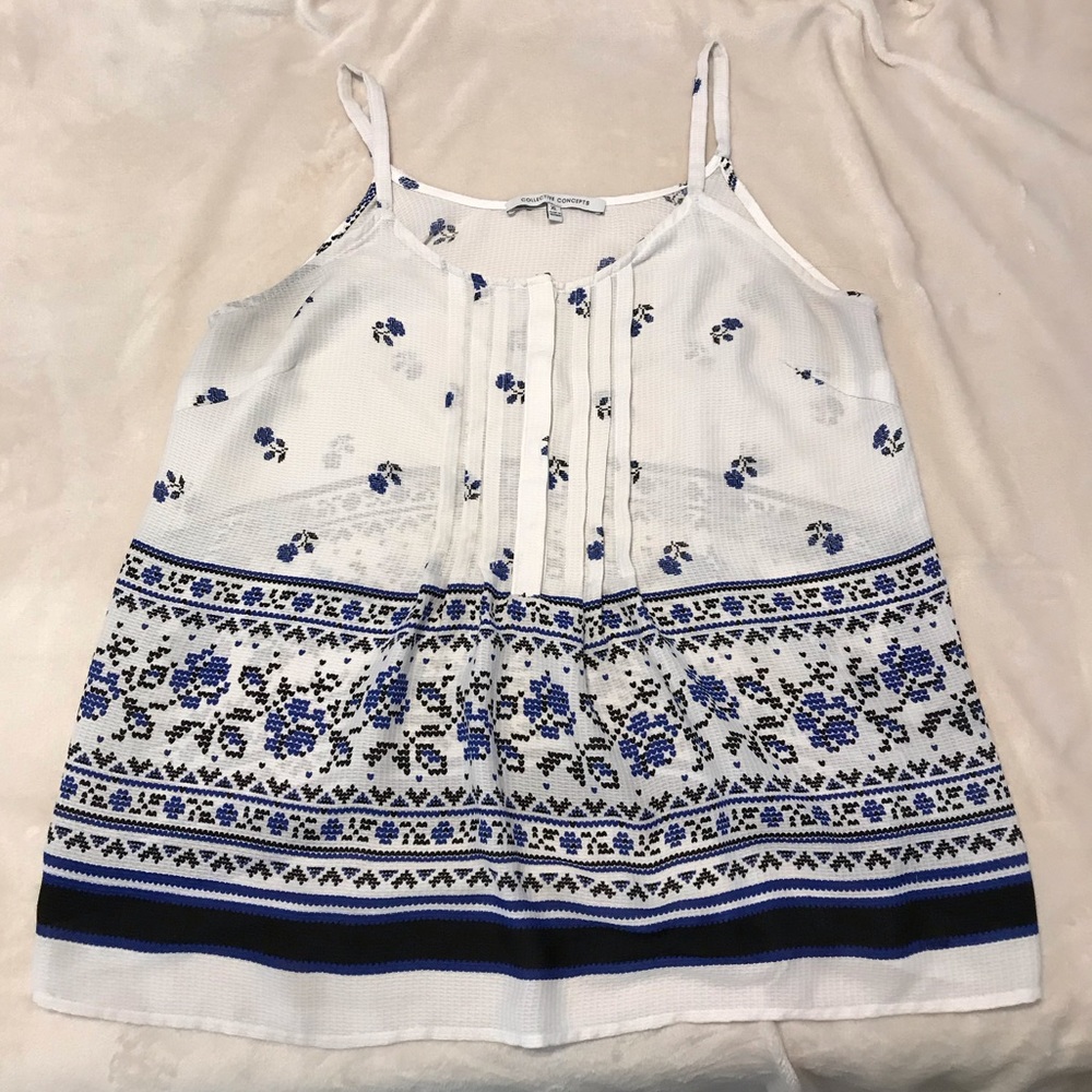 Collective Concepts spaghetti white & blue top XL
